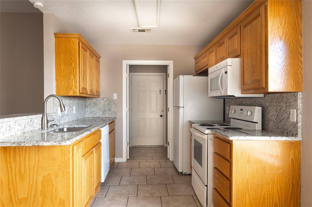 Granbury, TX 76049,6630 Blue Water Circle