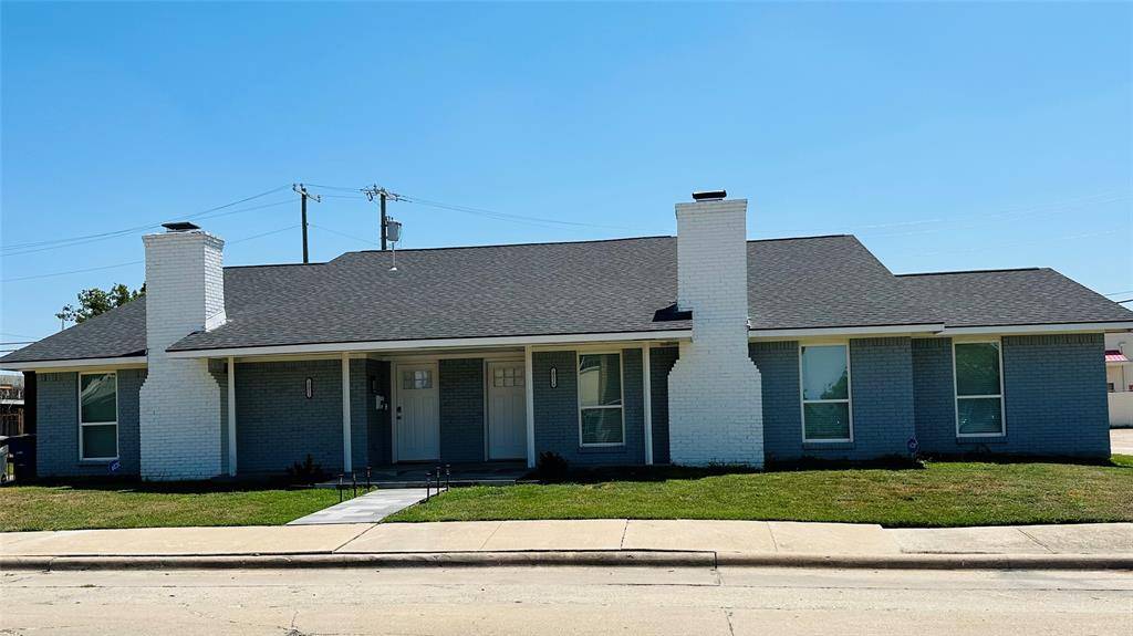 Dallas, TX 75229,10022 Glenrio Lane