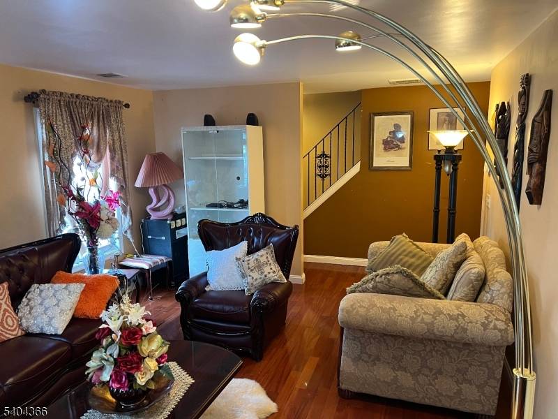 Roselle Boro, NJ 07203,415 Wheatsheaf Rd