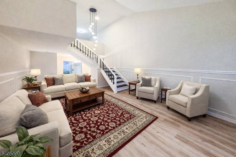 Monroe Twp., NJ 08831,307B Modele Plz