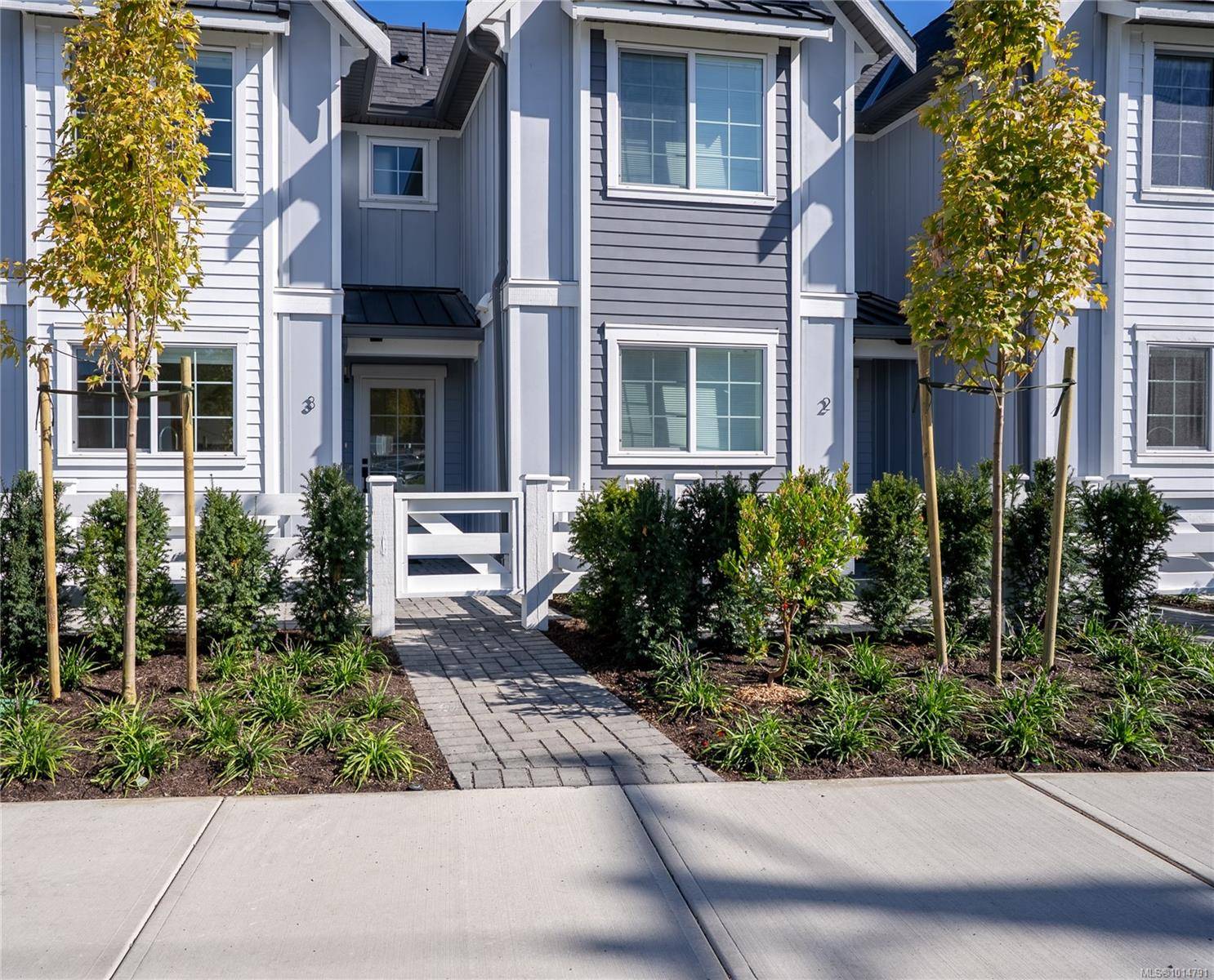 Saanich, BC V8P 3Z8,3907 Cedar Hill Rd #Unit 4