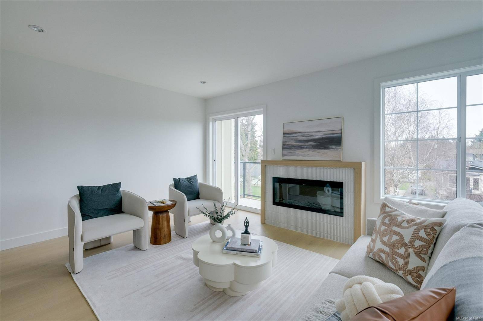 Saanich, BC V8P 3Z8,3907 Cedar Hill Rd #Unit 12