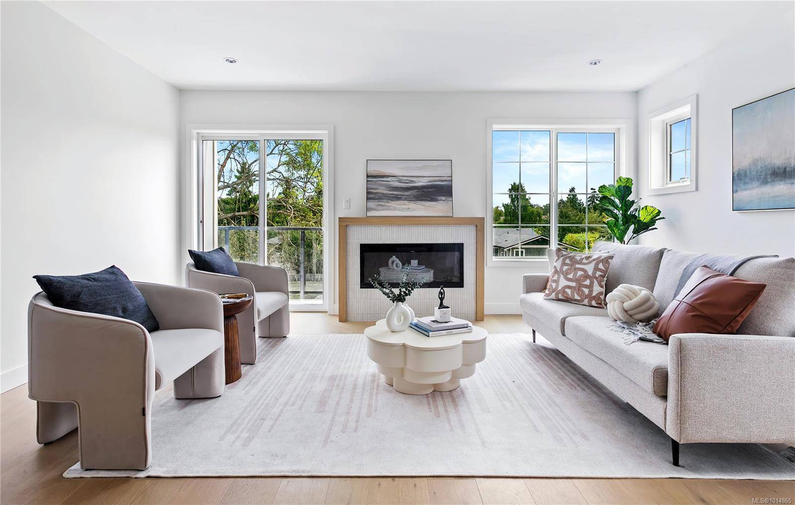 Saanich, BC V8P 3Z8,3907 Cedar Hill Rd #Unit 8