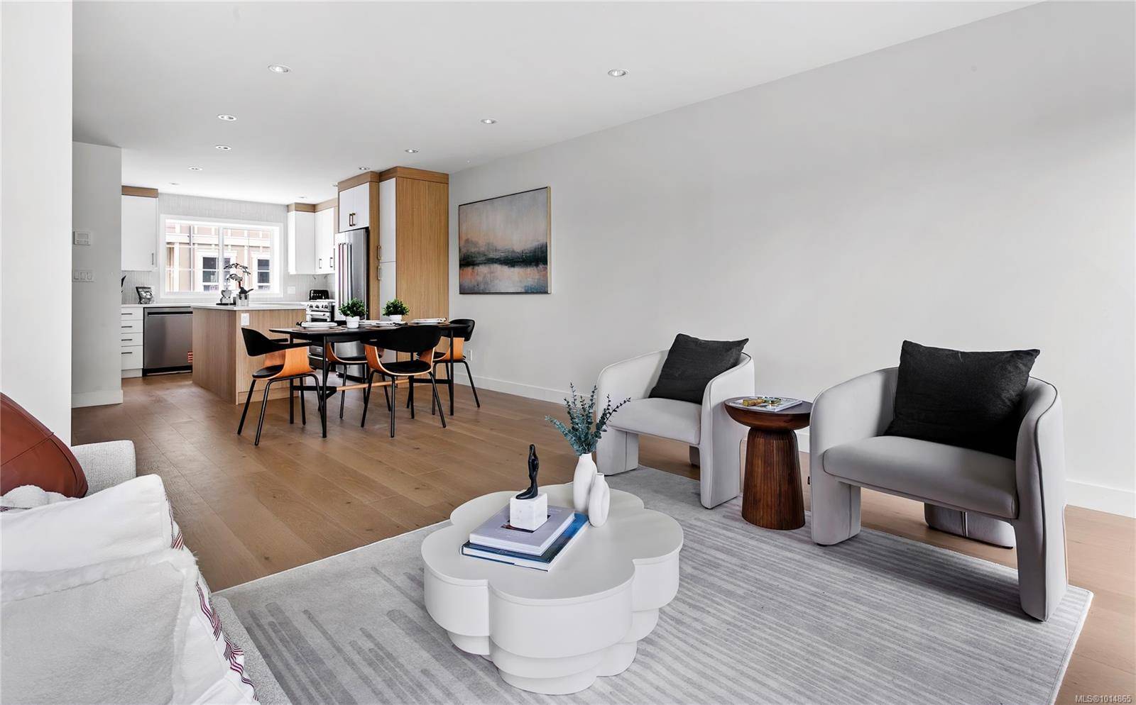 Saanich, BC V8P 3Z8,3907 Cedar Hill Rd #Unit 8