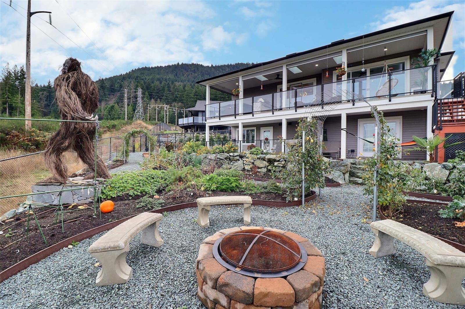 Ladysmith, BC V9G 0B8,643 John Wilson Pl