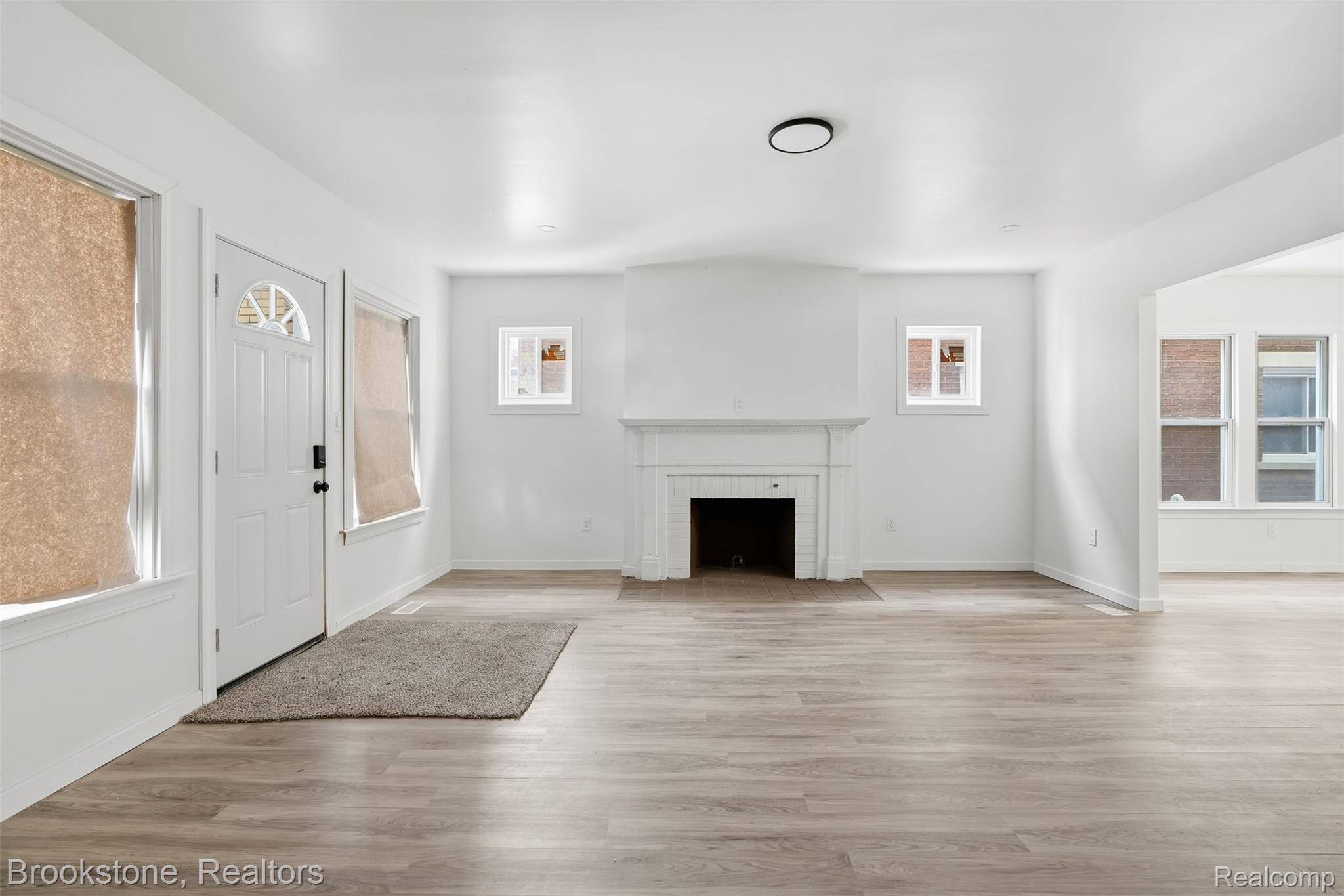 Detroit, MI 48206,2509 Gladstone ST