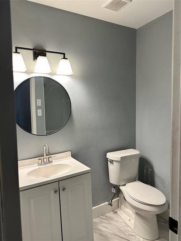 Dallas, TX 75206,5820 Sandhurst Lane #D