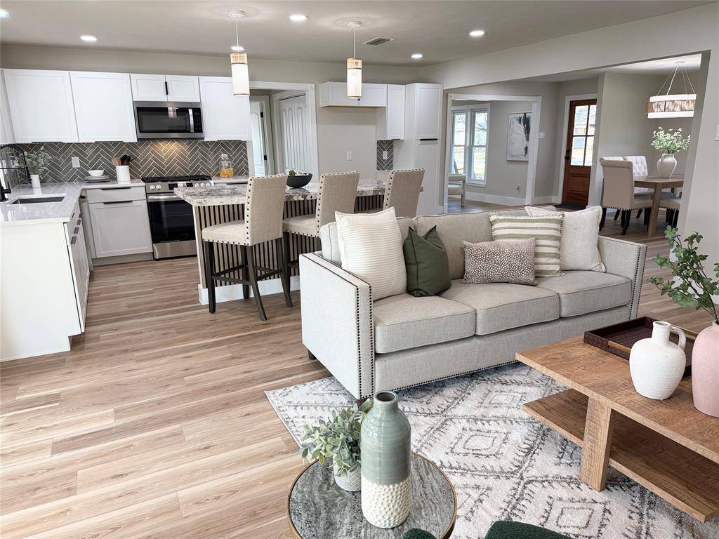 Carrollton, TX 75006,1620 Valleycrest Lane