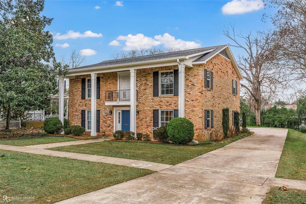 Minden, LA 71055,1203 Broadway Street