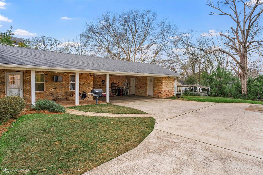 Minden, LA 71055,1203 Broadway Street