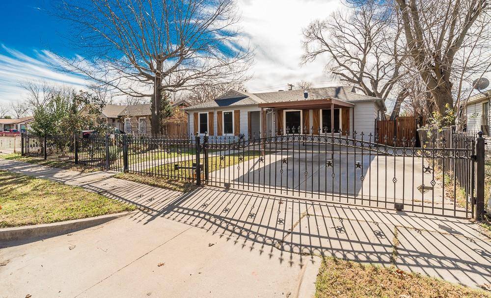 Dallas, TX 75217,8142 Rayville Drive