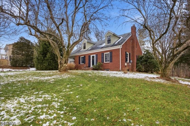 Long Hill Twp., NJ 07980,313 Warren Ave