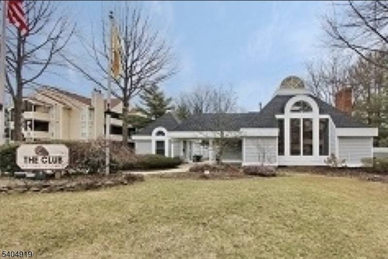 Union Twp., NJ 07083,201 Broadmoor-3 #3