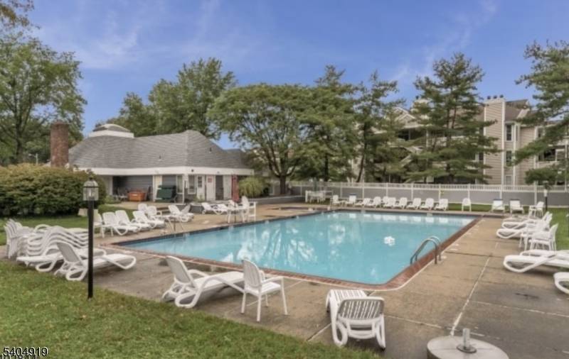 Union Twp., NJ 07083,201 Broadmoor-3 #3