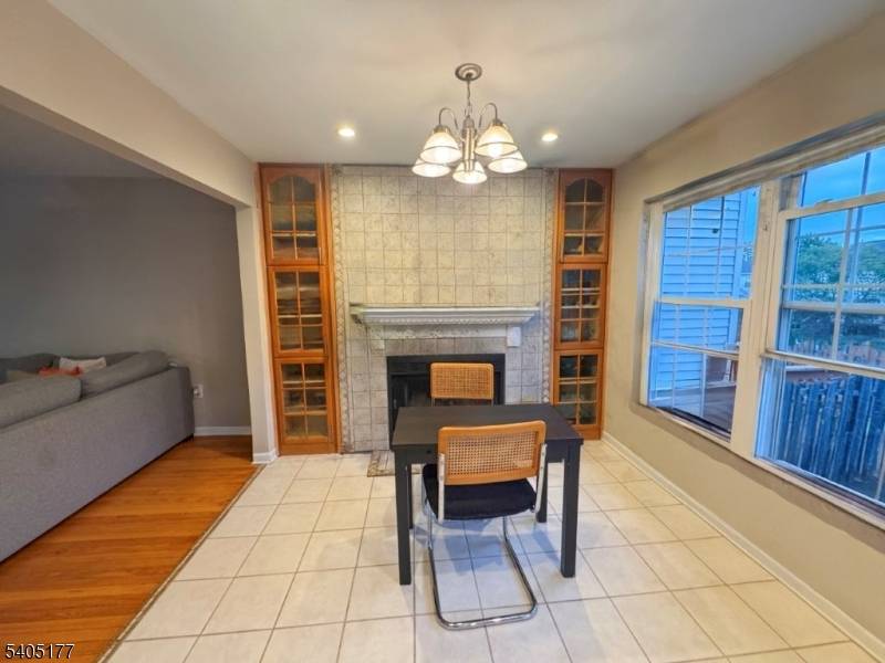 Sayreville Boro, NJ 08872,10 Mochen Ct