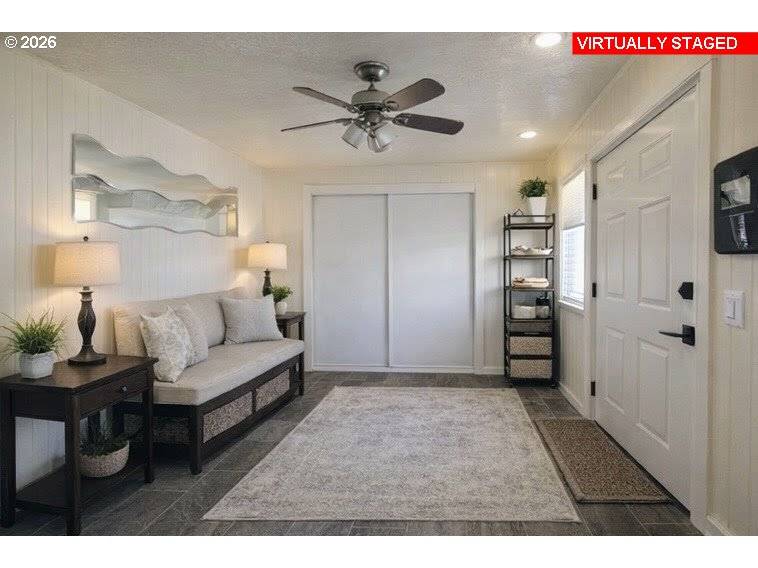 Salem, OR 97302,1305 20TH ST