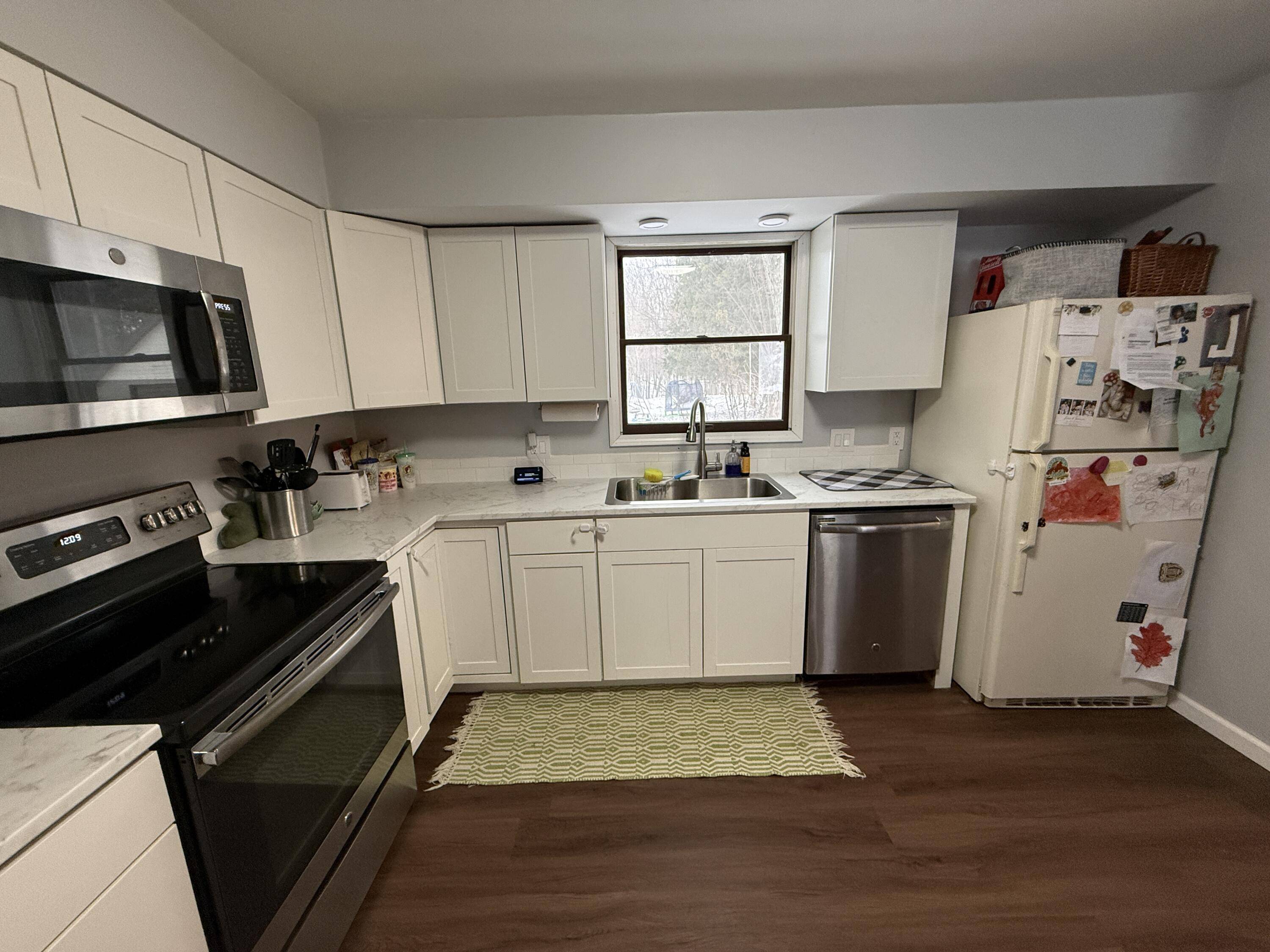 Scottville, MI 49454,305 S Main ST