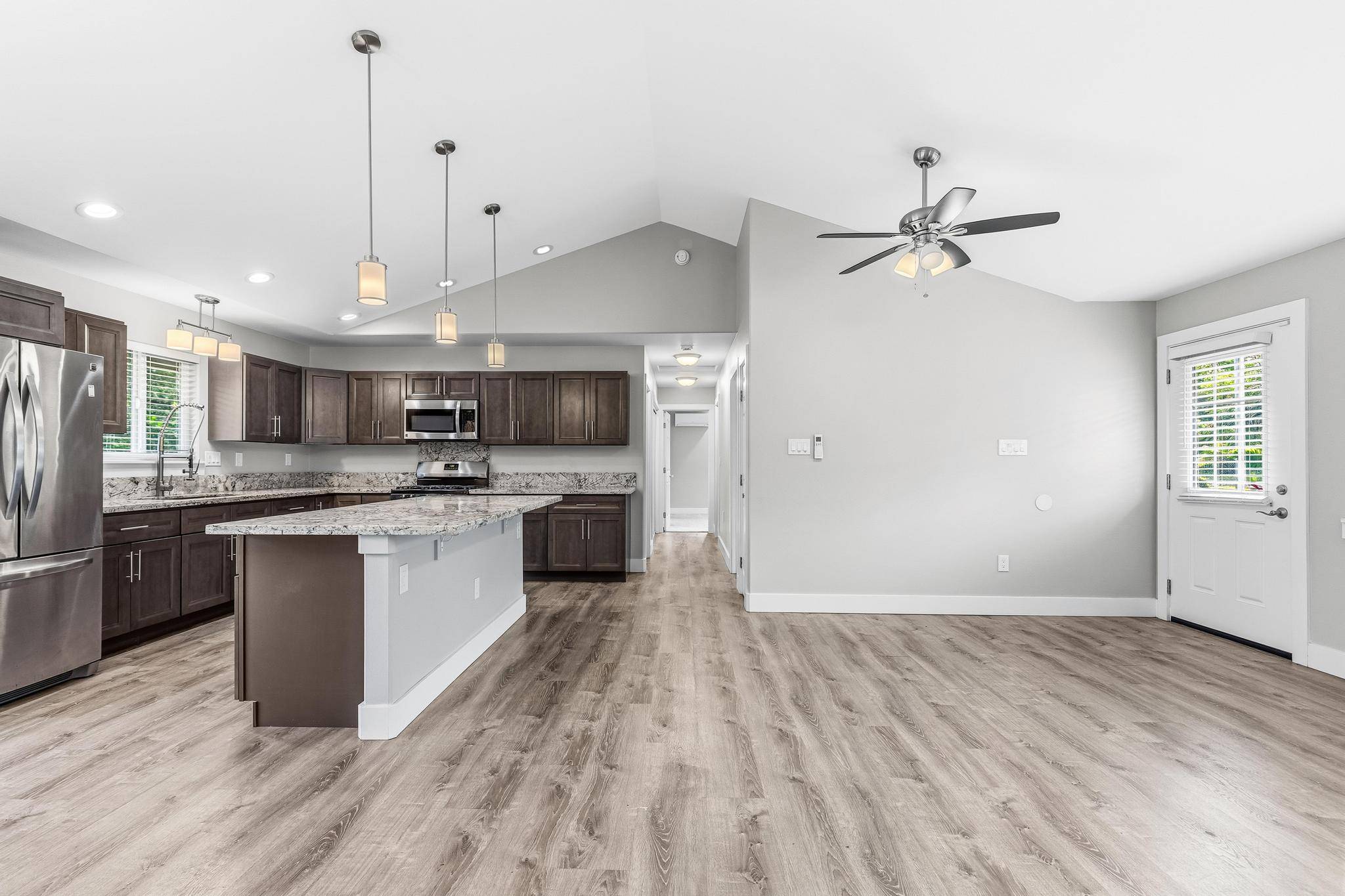 Keaau, HI 96749,15-1987 21ST AVE