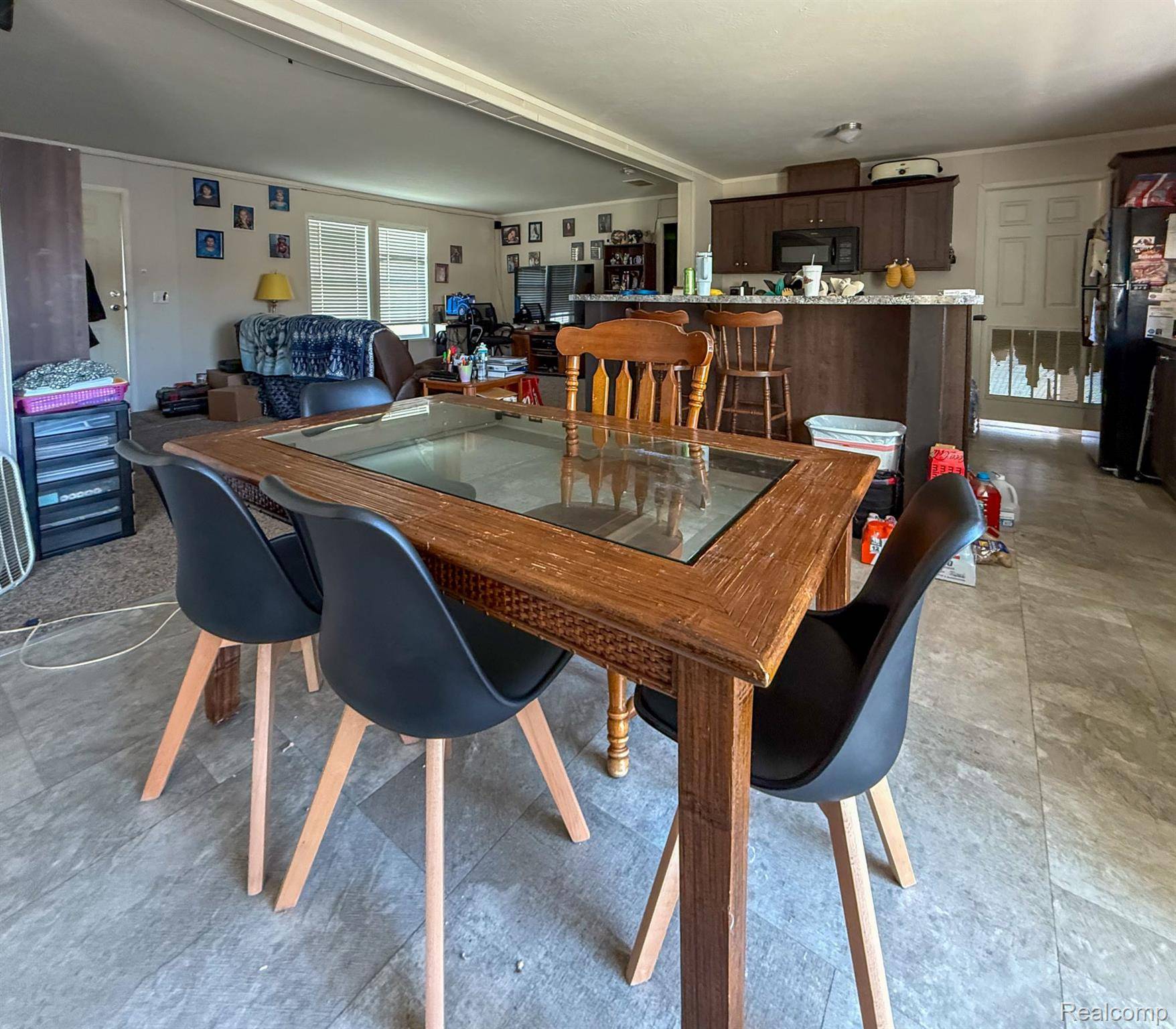 Belleville, MI 48111,389 Rustic LN N