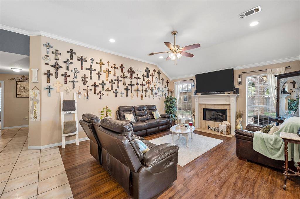 Waco, TX 76657,211 Desert Sky Drive