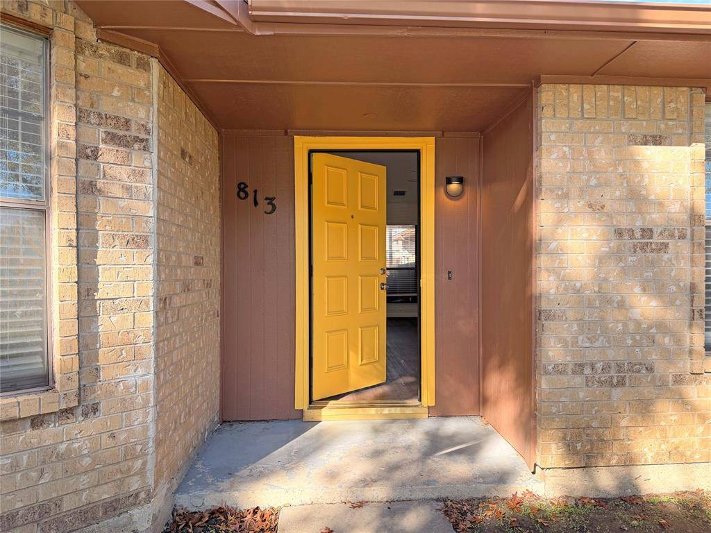 Plano, TX 75023,813 Arbor Downs Drive