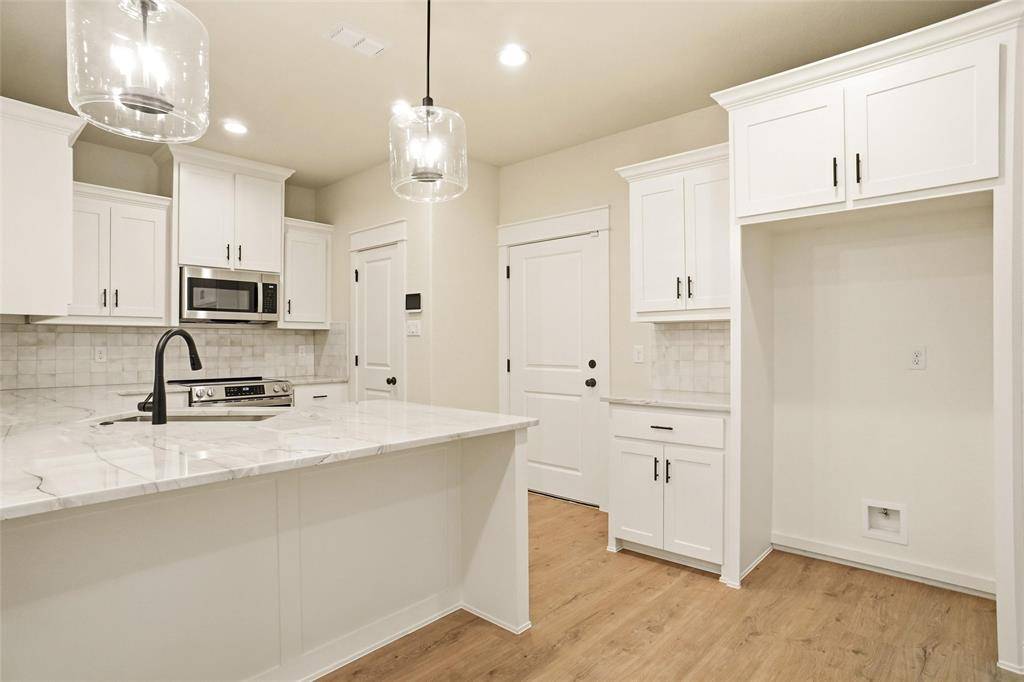 Weatherford, TX 76085,206 Legacy Boulevard