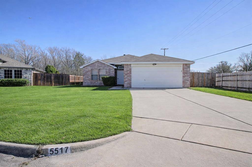 Arlington, TX 76018,5517 Londonderry Court