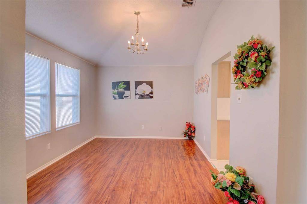 Arlington, TX 76018,5517 Londonderry Court