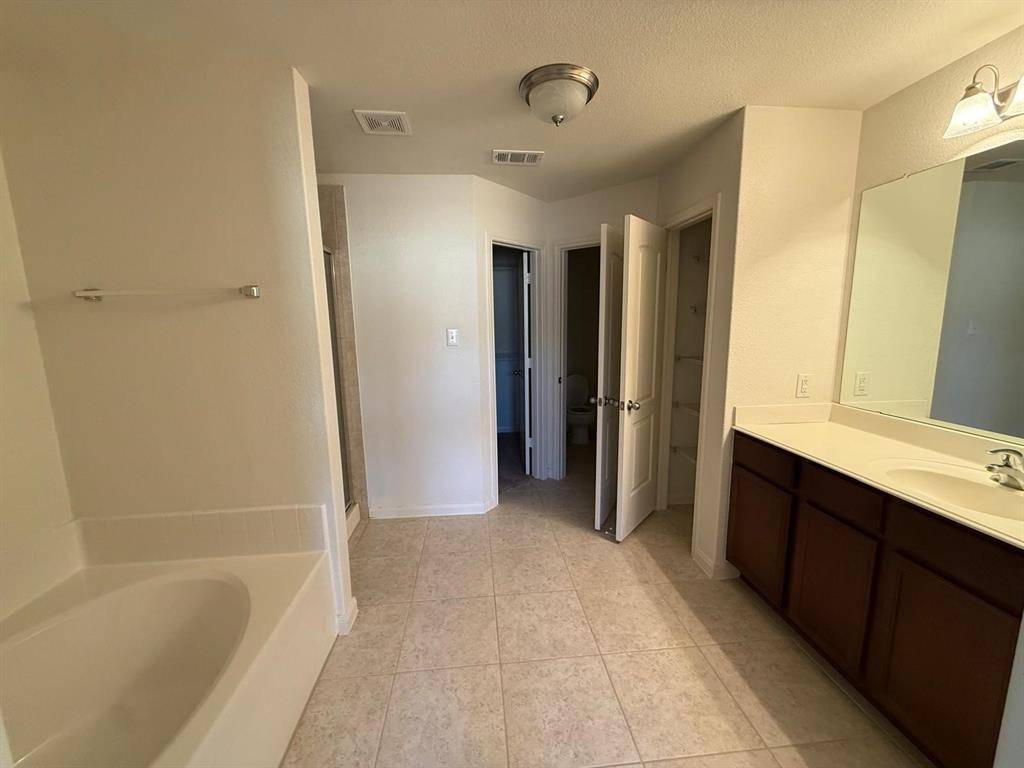 Anna, TX 75409,1825 Persimmon Drive