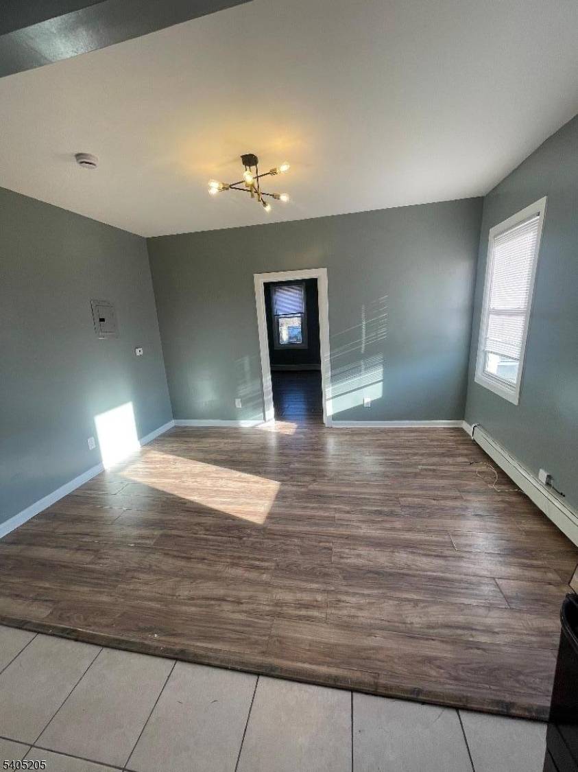 Newark City, NJ 07103,377 S 10Th St #2