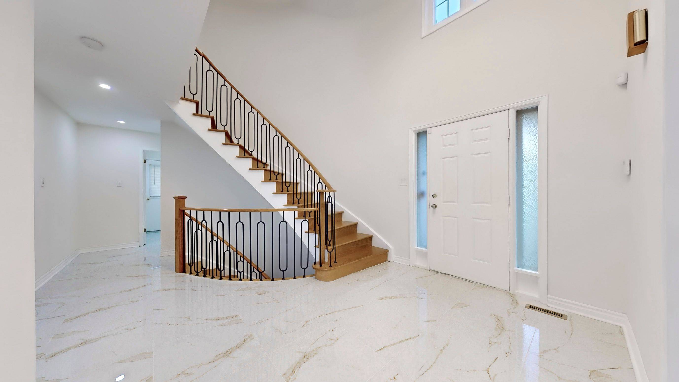 Markham, ON L3R 0C4,3 Athens DR