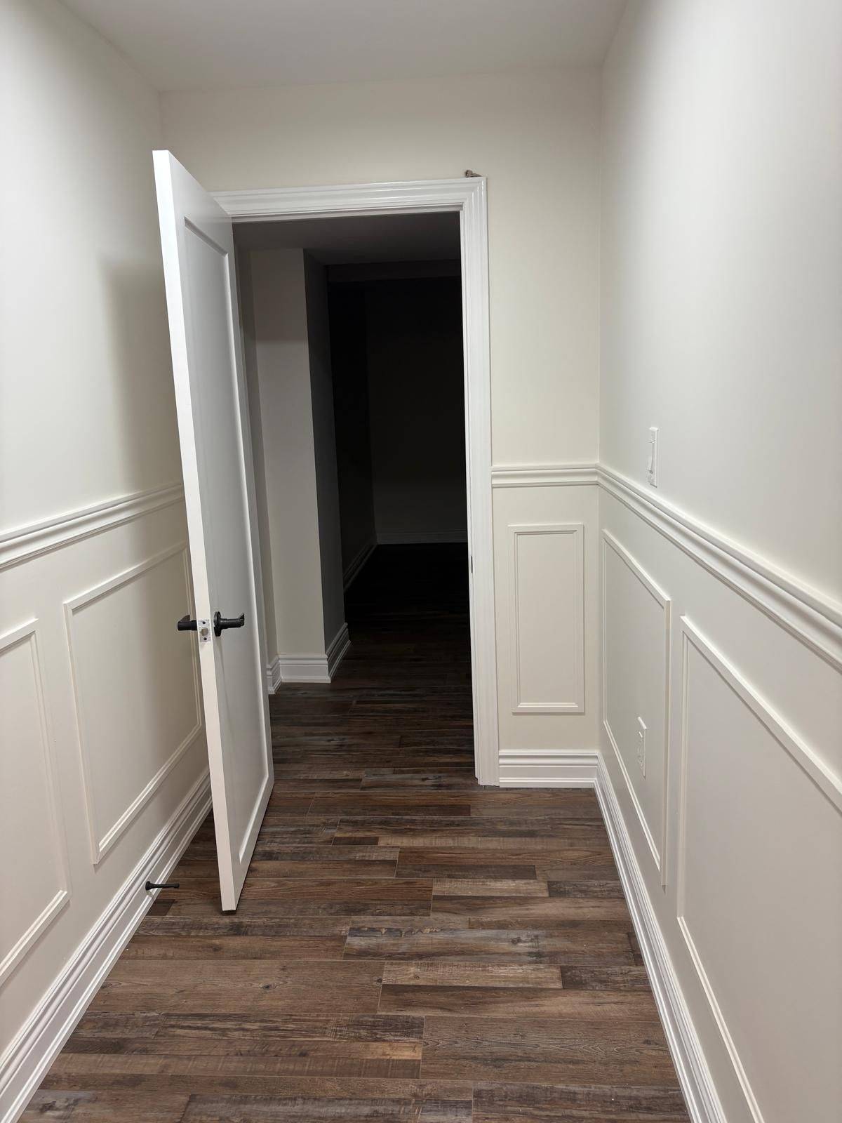 Mississauga, ON L5V 1E1,968 Summerbreeze CT