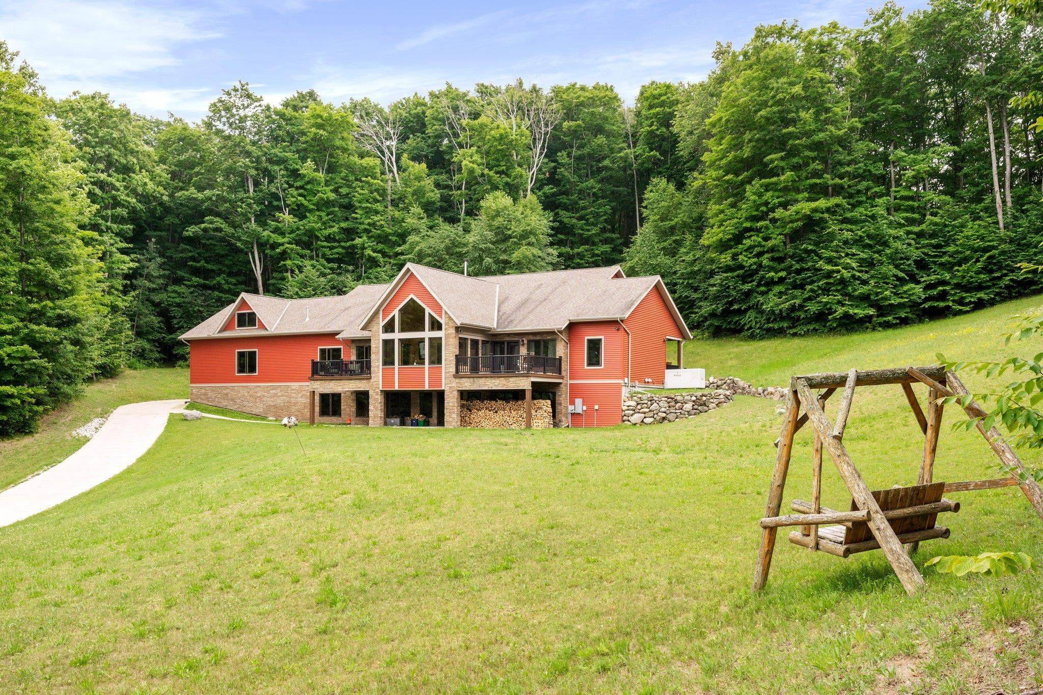 Levering, MI 49755,125 W Lakeview