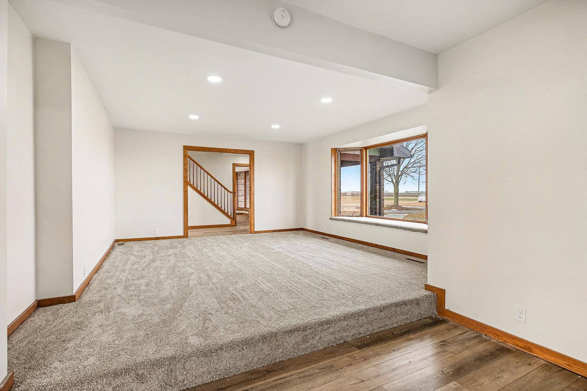 Ithaca, MI 48847,6386 E Washington