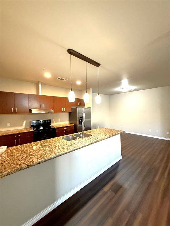 Carrollton, TX 75006,1100 W Trinity Mills Road #3039