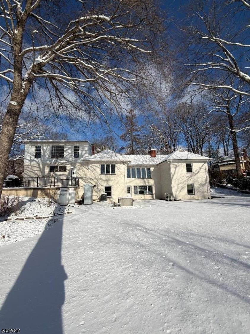 Kinnelon Boro, NJ 07405,23 Cabot Ln