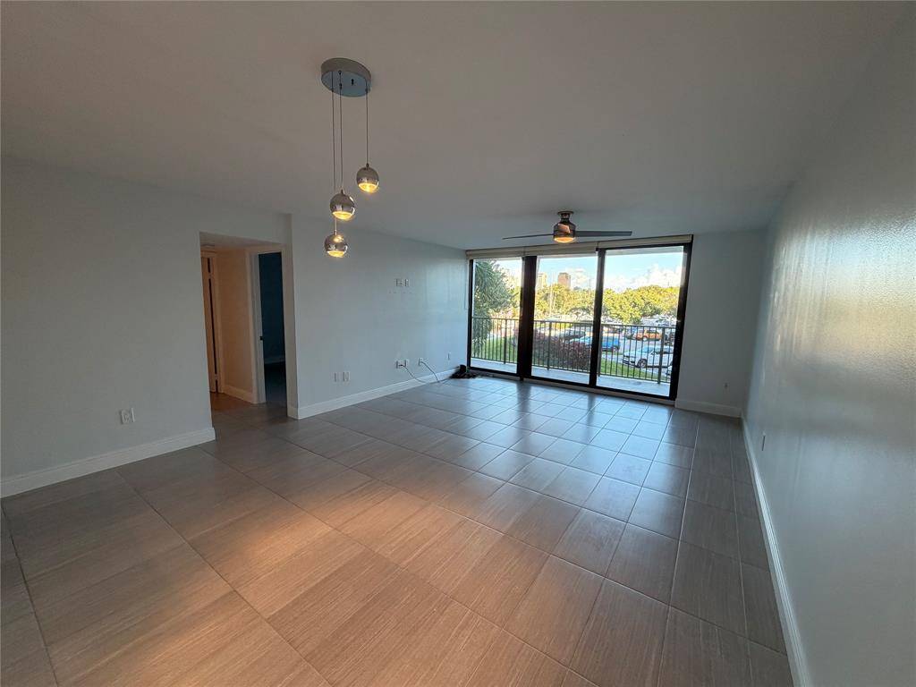 Fort Lauderdale, FL 33315,1101 River Reach Drive #205