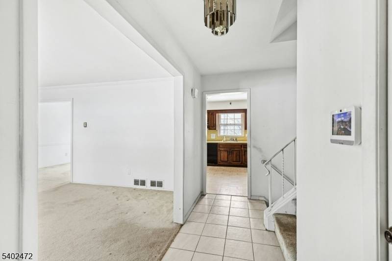 Mountainside Boro, NJ 07092,1104 SYLVAN LANE