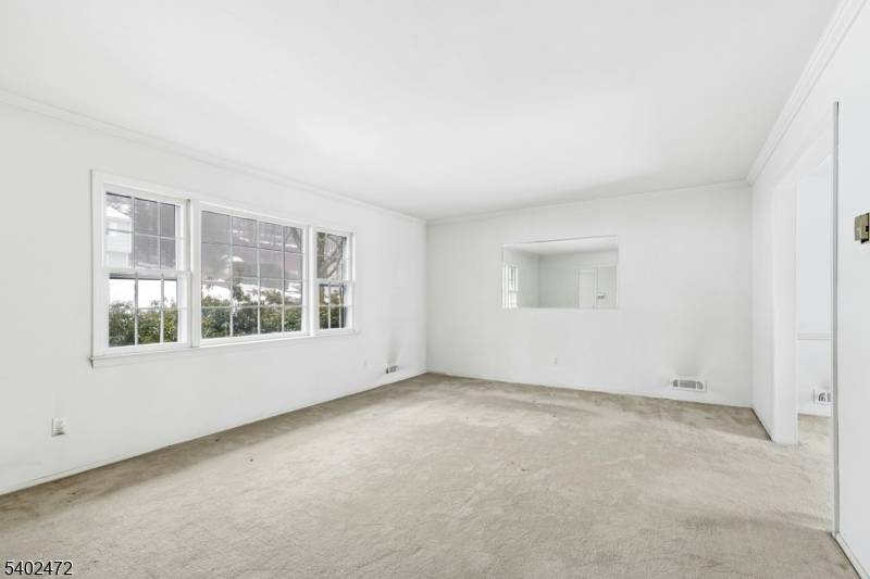 Mountainside Boro, NJ 07092,1104 SYLVAN LANE