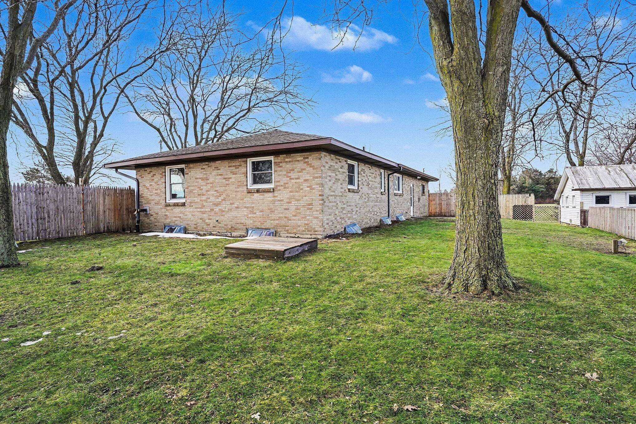 Coopersville, MI 49404,7531 State RD