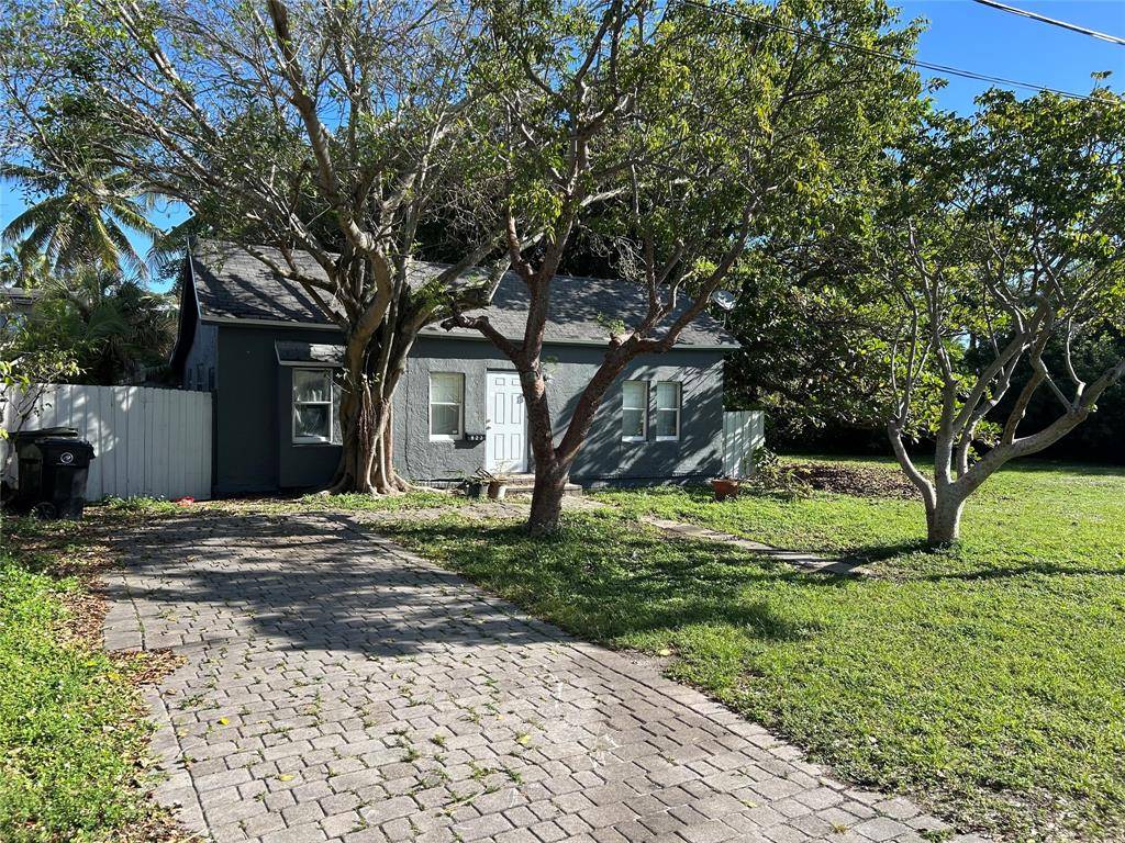 Fort Lauderdale, FL 33304,823 NE 14th Pl