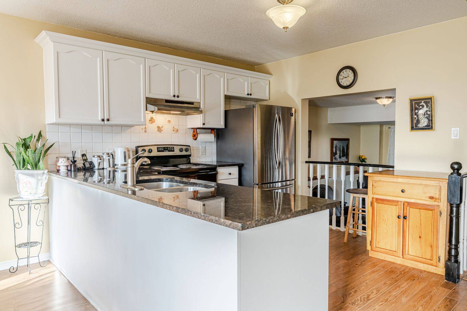 Barrie, ON L4N 0W1,222 Country LN