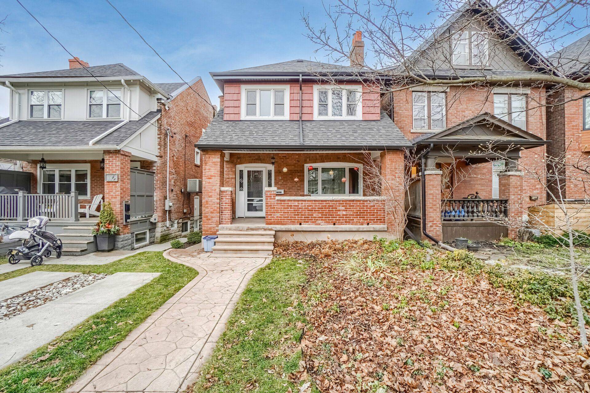 Toronto W02, ON M6P 2L9,118 Mavety ST #Lower