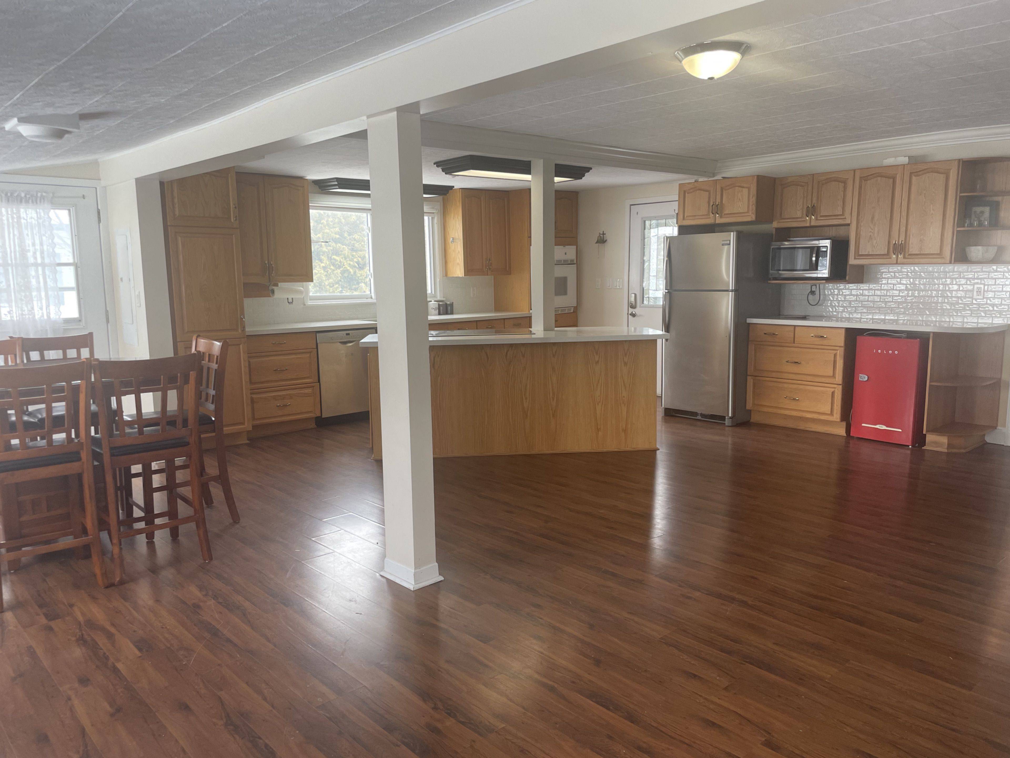 Kawartha Lakes, ON K0M 1L0,143 Hazel ST