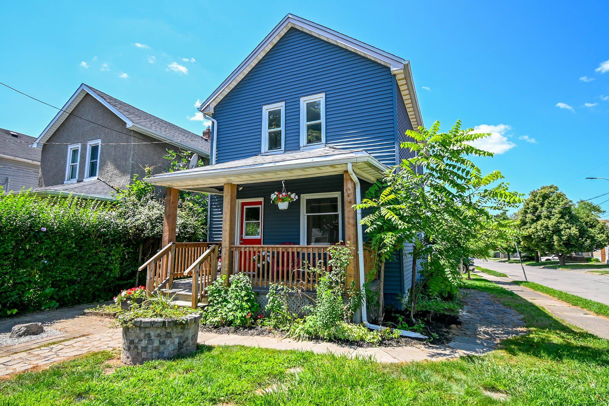 Welland, ON L3B 2N1,189 Ross ST