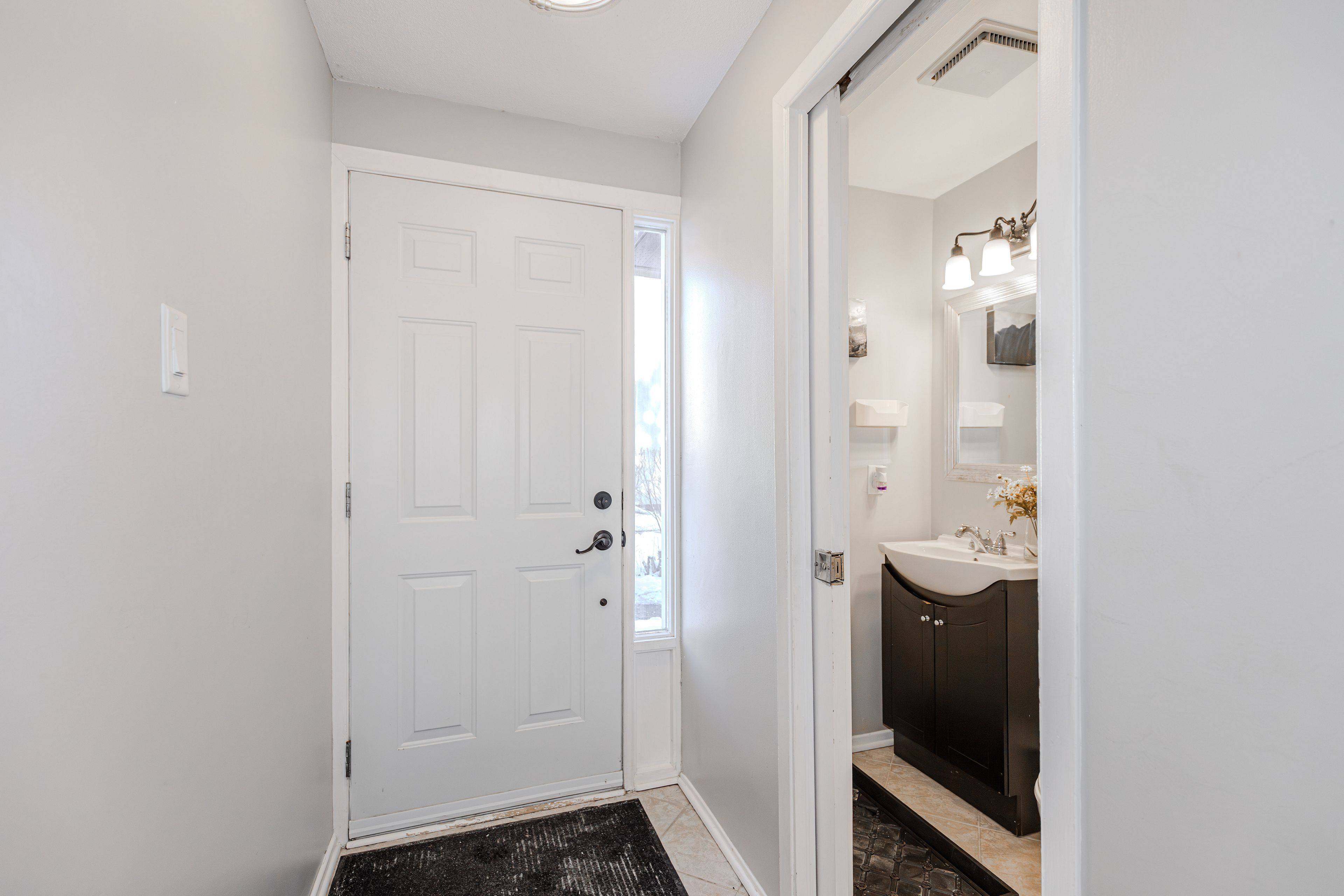 Tanglewood - Grenfell Glen - Pineglen, ON K2G 3W9,380 Woodfield DR