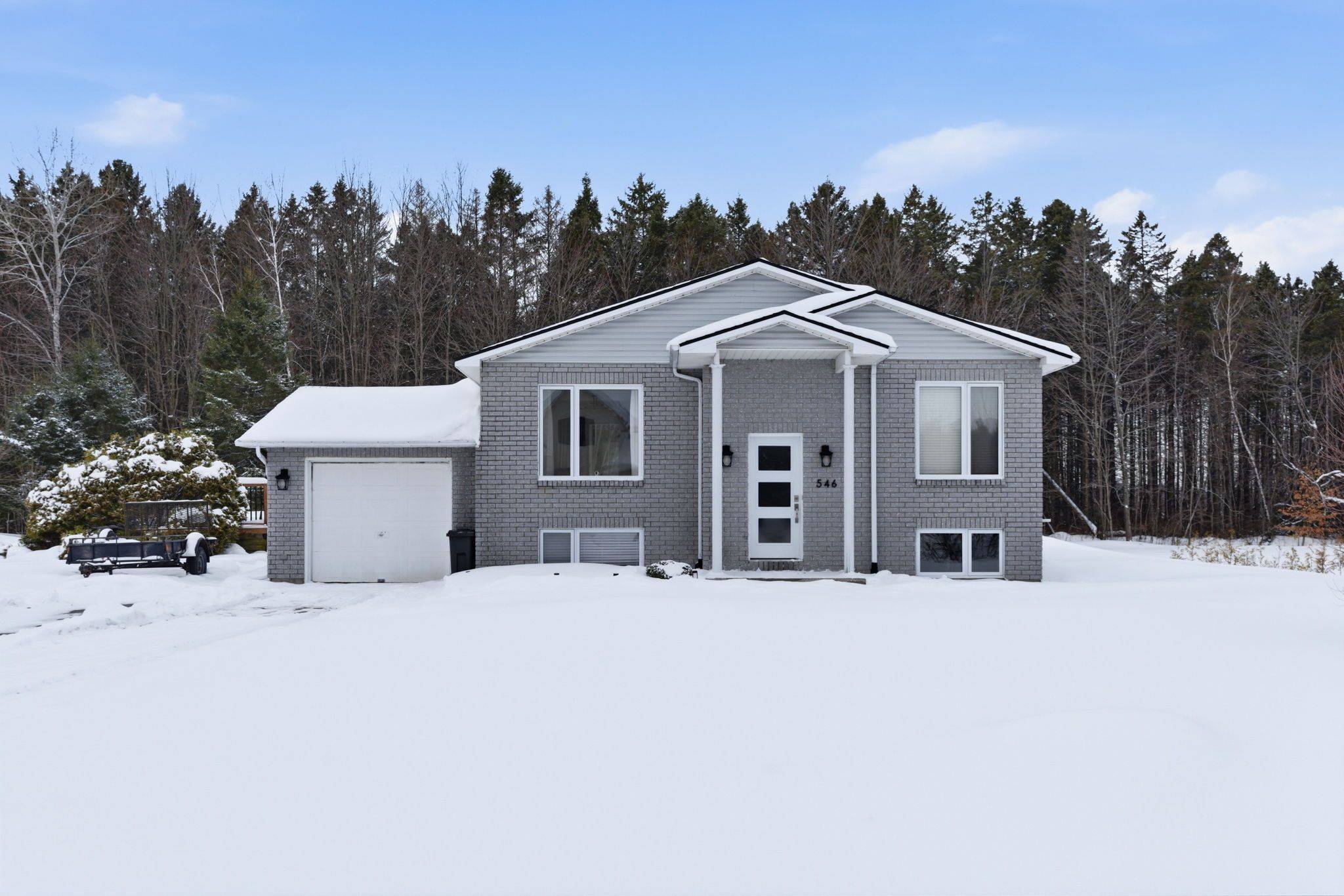 Alfred And Plantagenet, ON K0B 1A0,546 Devista BLVD