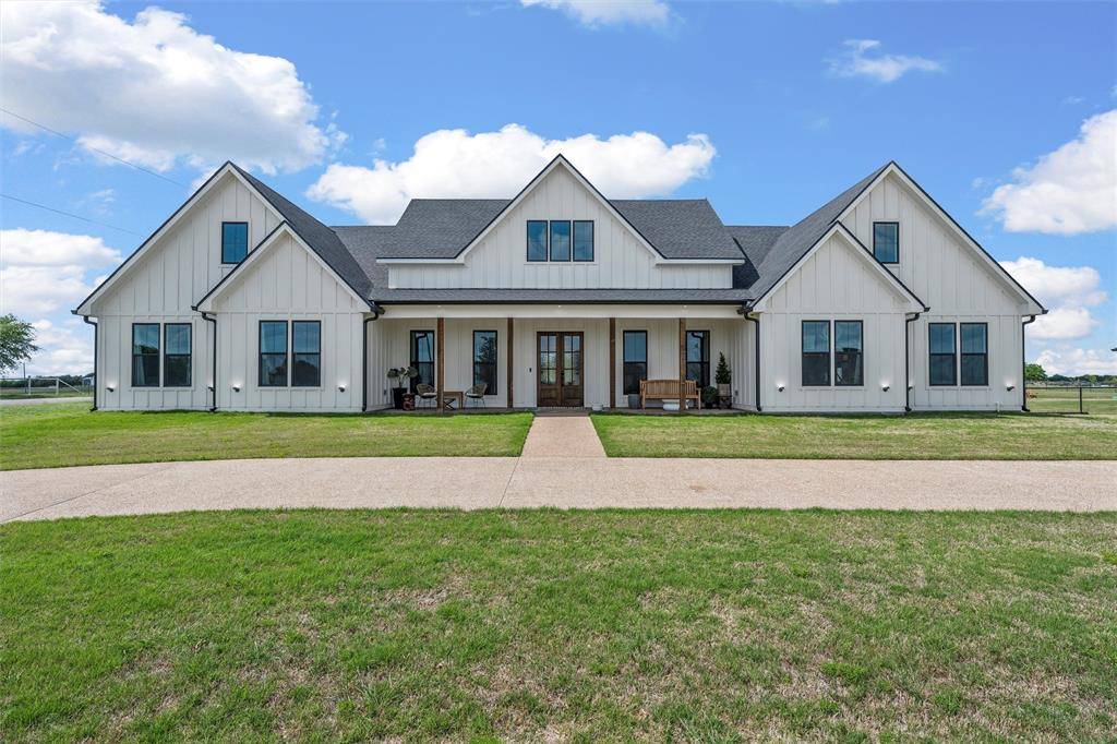 Lorena, TX 76655,120 Southern Heights Drive