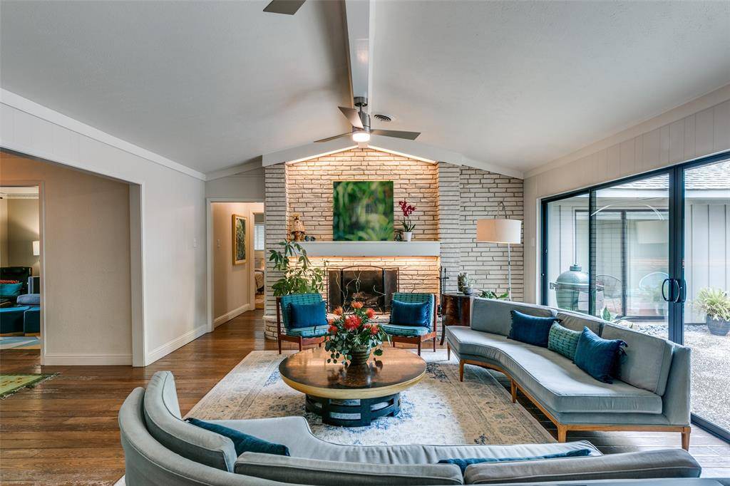 Dallas, TX 75228,9357 Creel Creek Drive