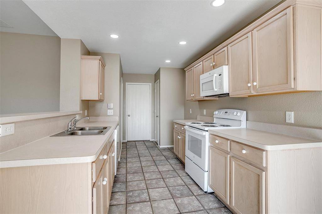 Fort Worth, TX 76131,8304 Horse Whisper Lane